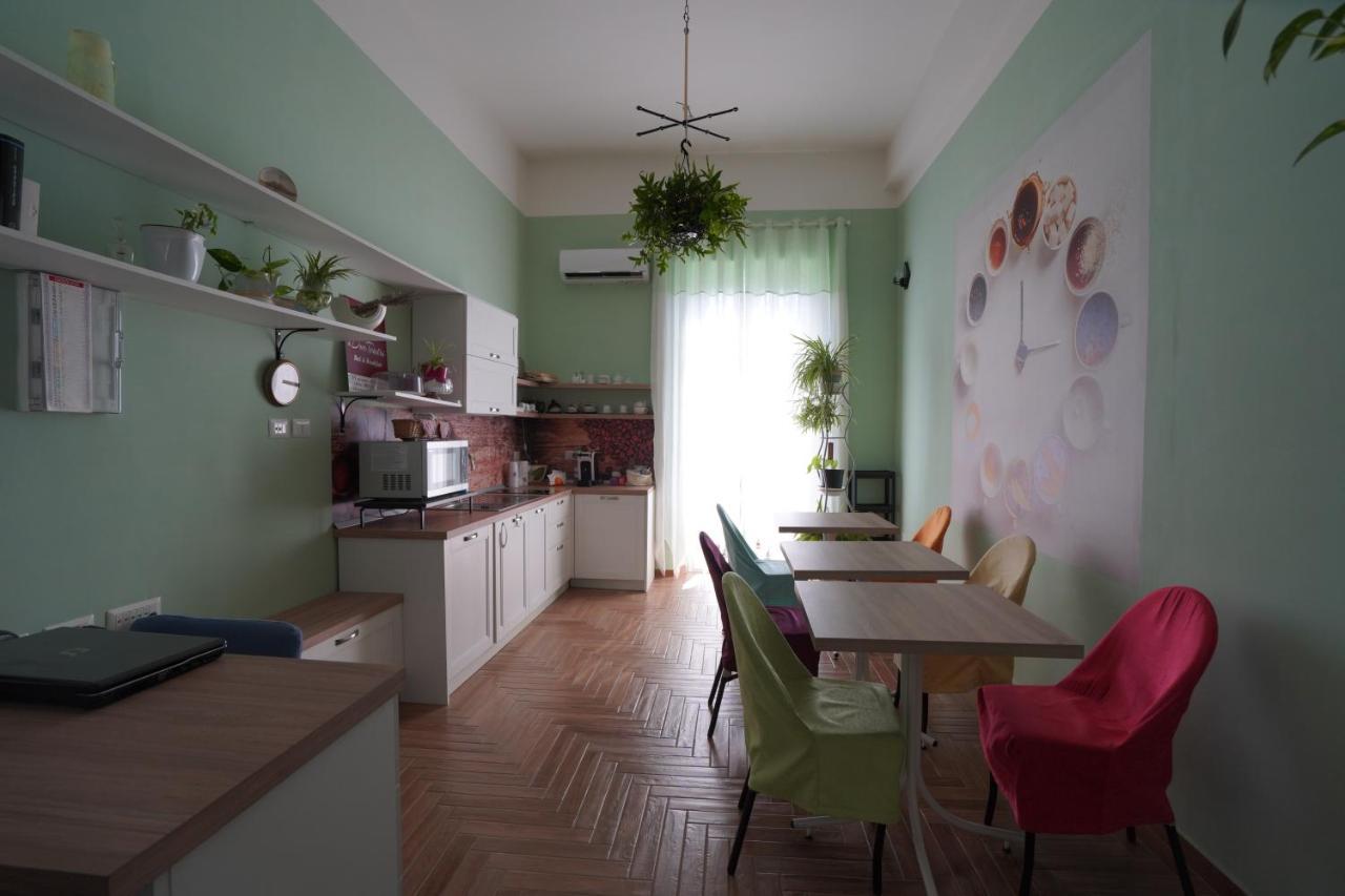 B&B I Due Teatri Napoli Ngoại thất bức ảnh